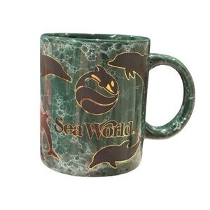 Vintage Green Sea World Mug